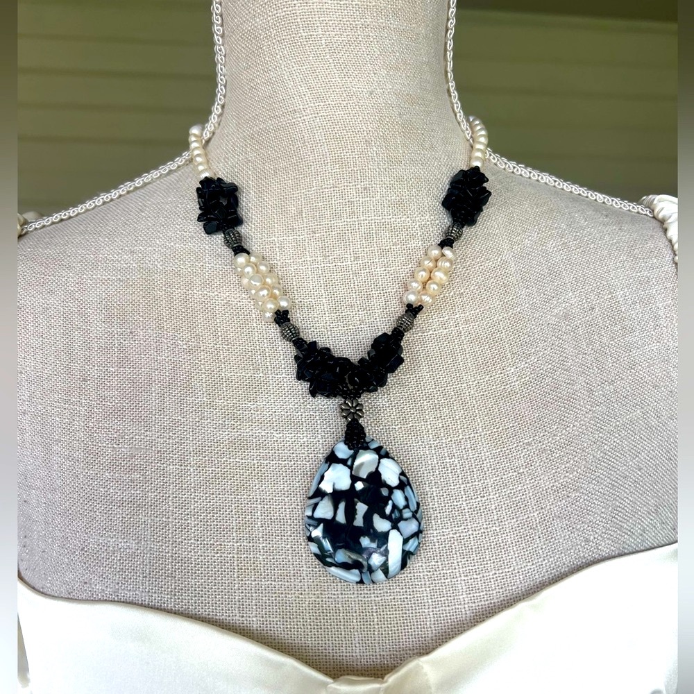 Vintage Black White Mosaic Pendant Pearl Beaded Necklace Statement Art Deco